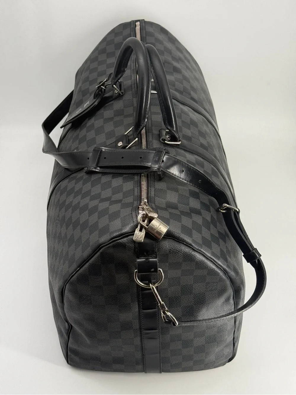 Louis Vuitton Keepall Bandouliere 55 Damier Graphite Canvas Duffle Bag